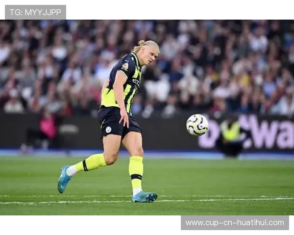 哈兰德门前补射完成帽子戏法壮举